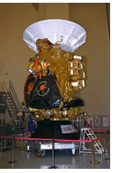 La navicella Cassini con la grande antenna dell’ASI