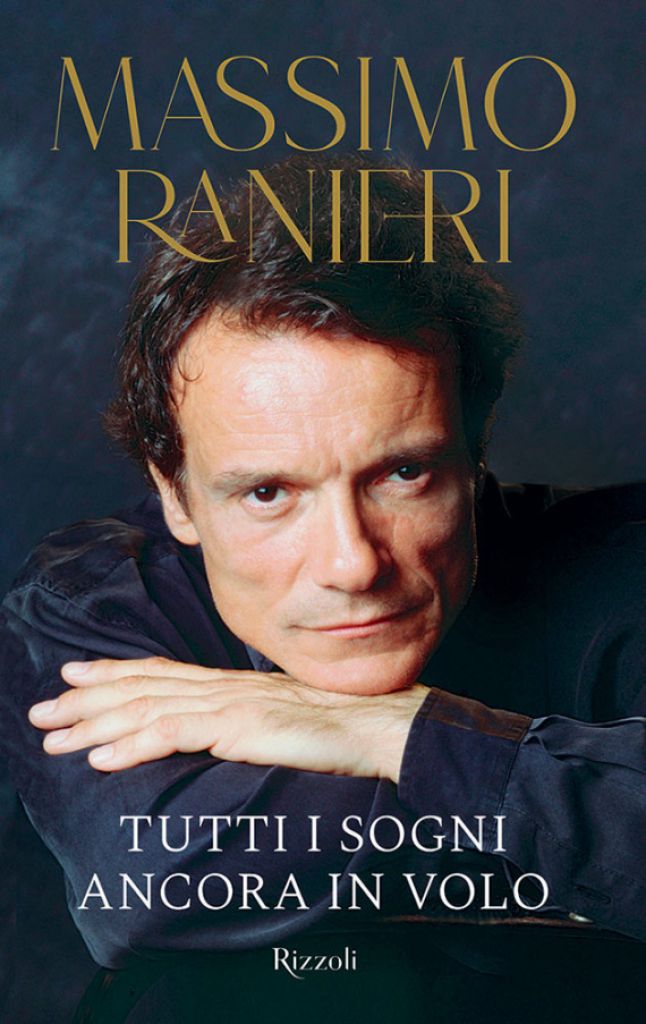 Massimo Ranieri presenta il suo libro al Teatro Carcano di Milano 