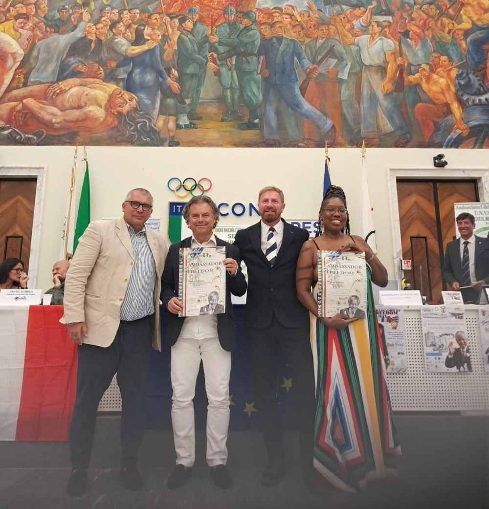MANDELA DAY – INVICTUS 2026: QUANDO LA MUSICA DIVENTA LIBERTÀ. FRANCO FASANO E DURGA McBROOM TRA LE STELLE PREMIATE NEL TEMPIO DELLO SPORT ITALIANO DAL GRANDE MARCO MINGARDI.