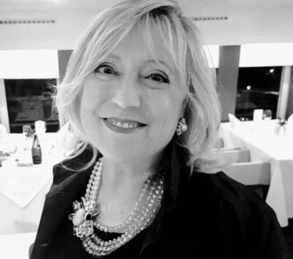 Il Contrattacco della Filiera Psichiatrica Mondiale Vincenza Palmieri: IL MARKETING DELLA MENTE NON PREVARRÀ