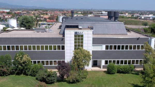 Industria farmaceutica: 34 milioni per vaccini anti coronavirus